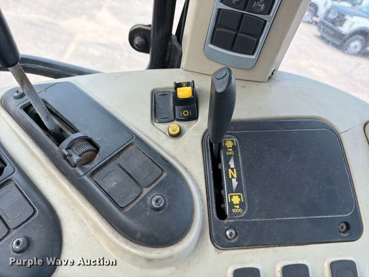 image for item EX4094 2013 Massey Ferguson 7619 Dyna-6 MFWD tractor