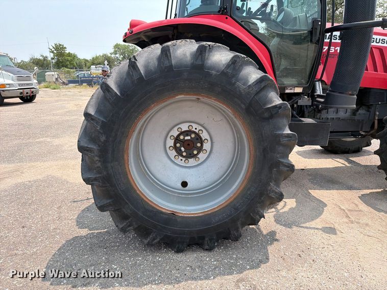 image for item EX4094 2013 Massey Ferguson 7619 Dyna-6 MFWD tractor