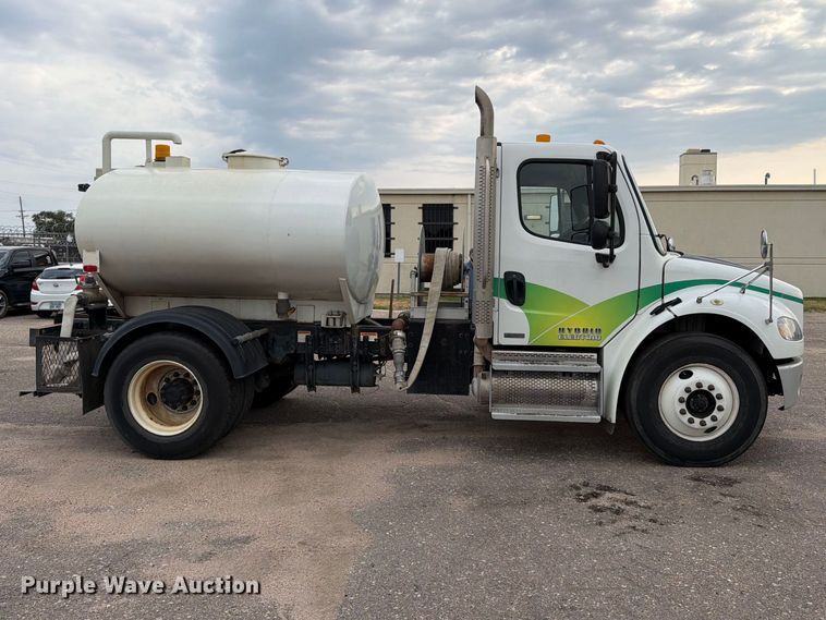 image for item EX4096 2010 Freightliner M2 Business Class Hybrid Electric water truck