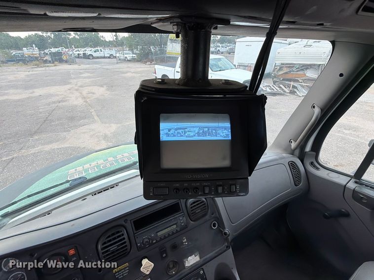 image for item EX4096 2010 Freightliner M2 Business Class Hybrid Electric water truck