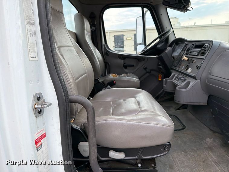 image for item EX4096 2010 Freightliner M2 Business Class Hybrid Electric water truck