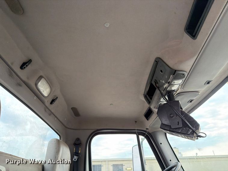 image for item EX4096 2010 Freightliner M2 Business Class Hybrid Electric water truck