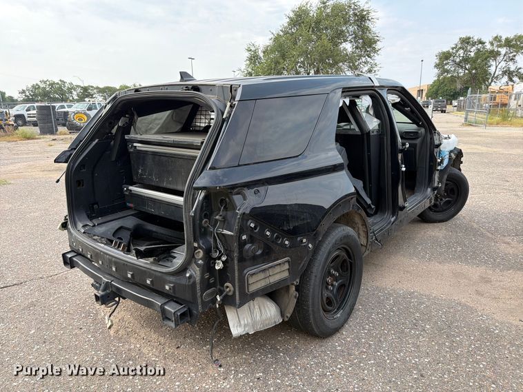 image for item EX4097 2022 Ford Explorer Police SUV