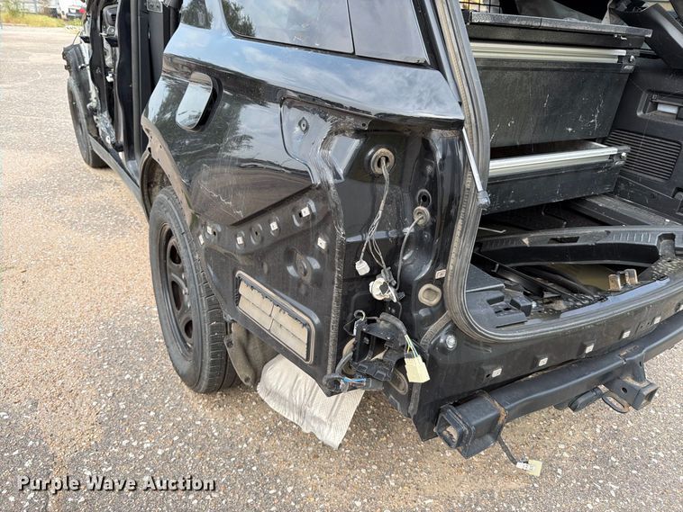 image for item EX4097 2022 Ford Explorer Police SUV