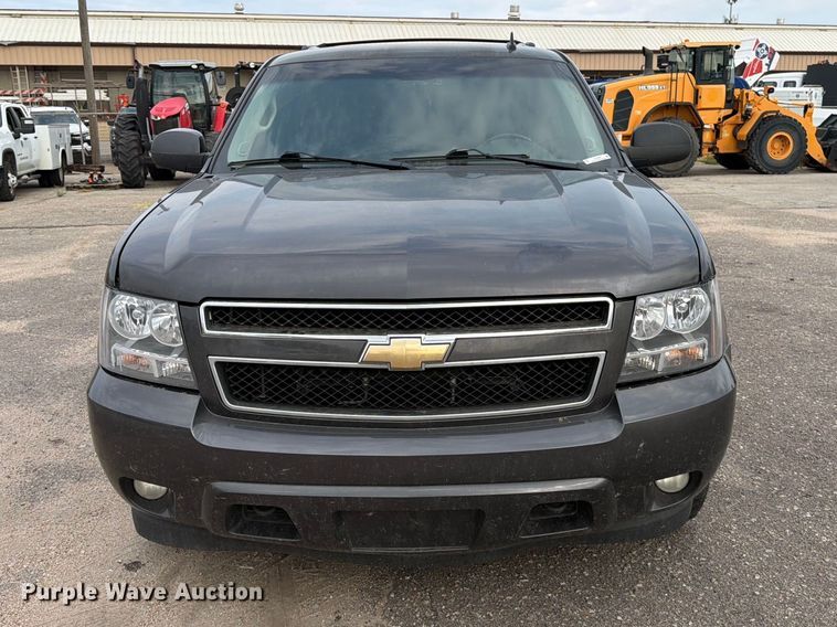 image for item EX4099 2010 Chevrolet Suburban 1500  SUV