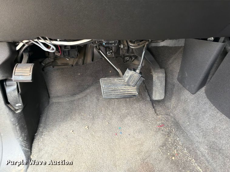 image for item EX4099 2010 Chevrolet Suburban 1500  SUV