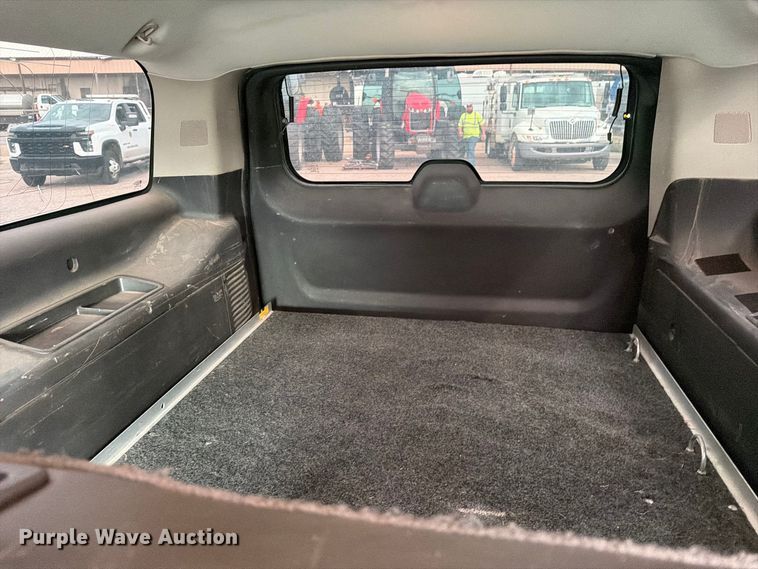 image for item EX4099 2010 Chevrolet Suburban 1500  SUV