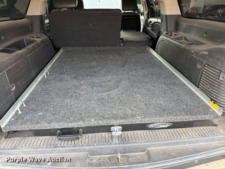 image for item EX4099 2010 Chevrolet Suburban 1500  SUV