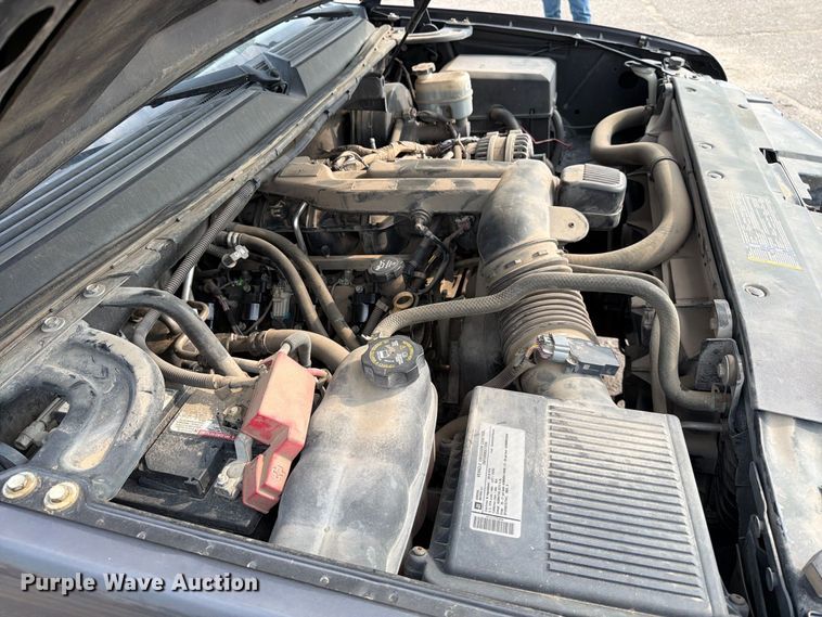 image for item EX4099 2010 Chevrolet Suburban 1500  SUV