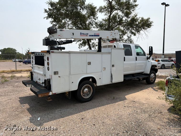 image for item EX4101 2008 Chevrolet C5500 Crew Cab utility / service truck