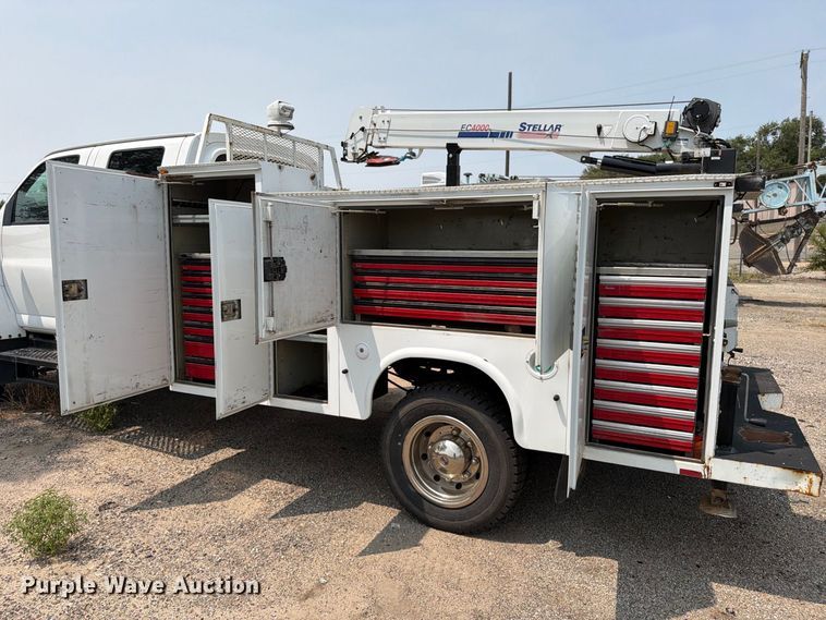 image for item EX4101 2008 Chevrolet C5500 Crew Cab utility / service truck