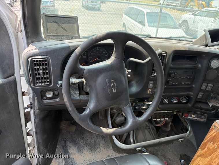 image for item EX4101 2008 Chevrolet C5500 Crew Cab utility / service truck