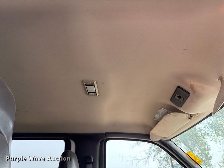 image for item EX4101 2008 Chevrolet C5500 Crew Cab utility / service truck