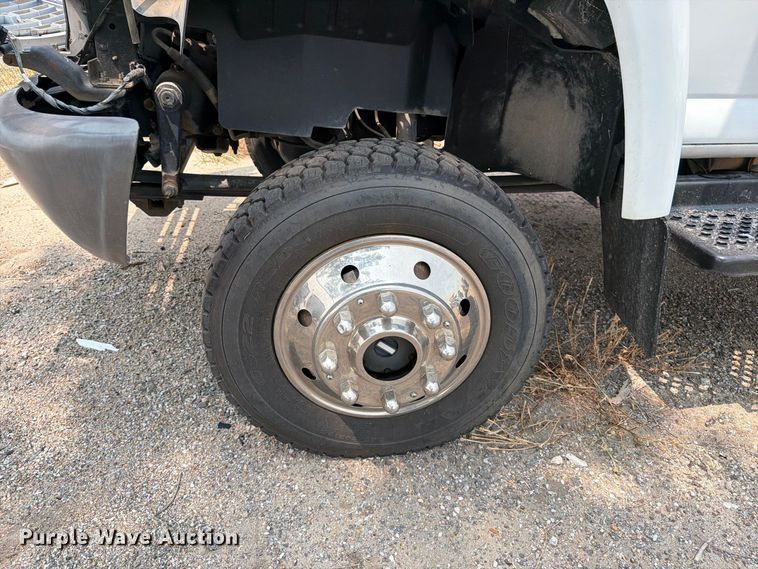 image for item EX4101 2008 Chevrolet C5500 Crew Cab utility / service truck