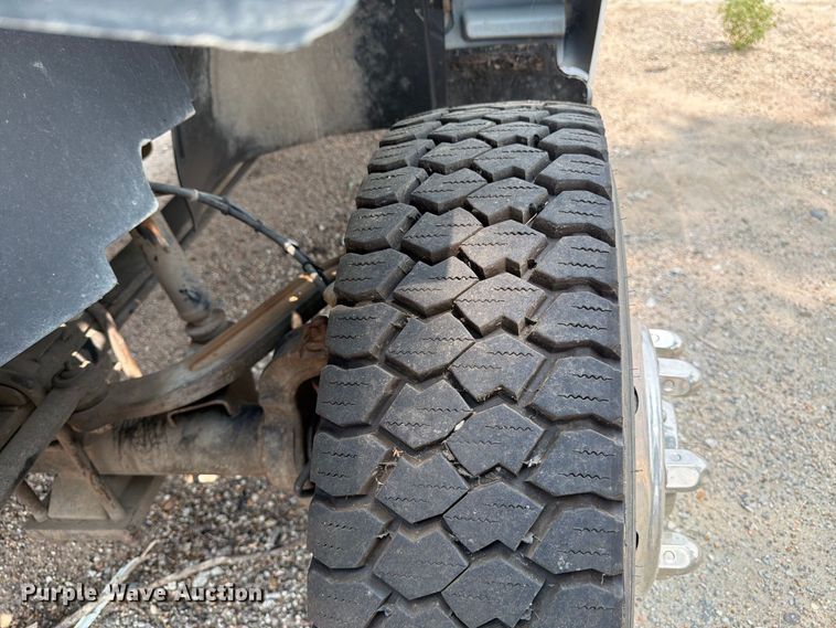 image for item EX4101 2008 Chevrolet C5500 Crew Cab utility / service truck