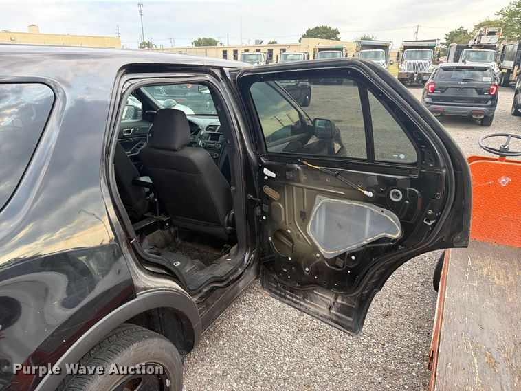 image for item MZ9839 2018 Ford Explorer Police SUV