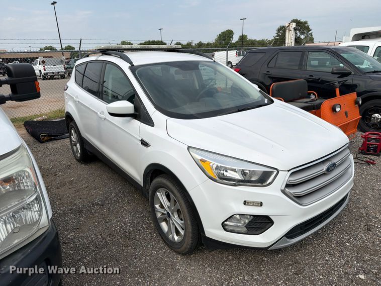 image for item MZ9840 2018 Ford Escape SUV