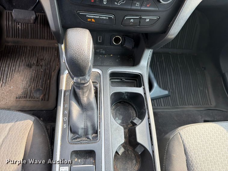 image for item MZ9840 2018 Ford Escape SUV