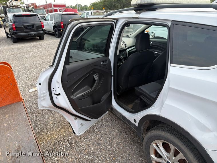 image for item MZ9840 2018 Ford Escape SUV