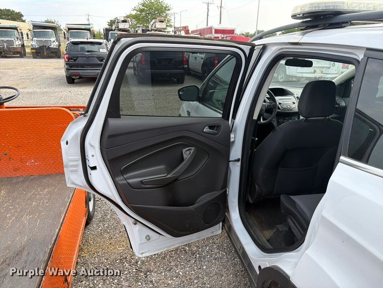 image for item MZ9840 2018 Ford Escape SUV