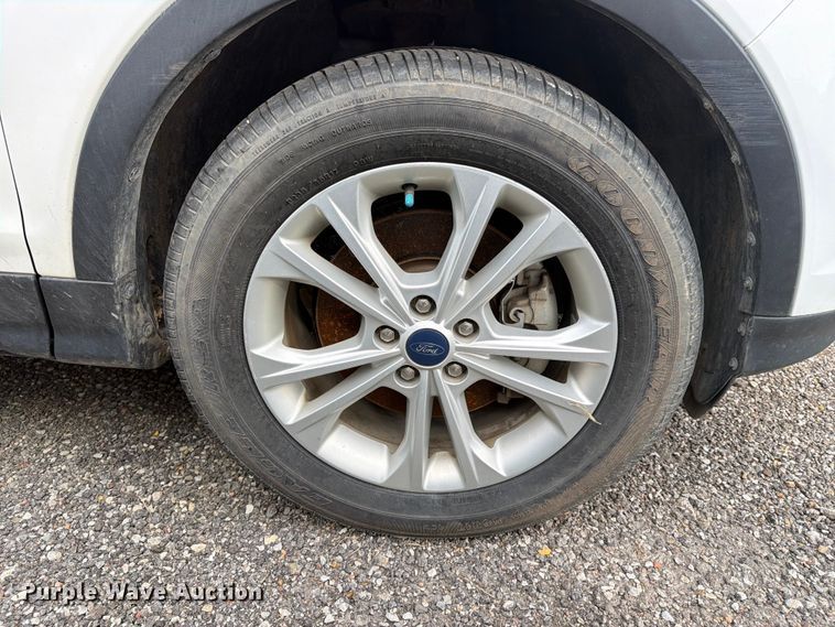 image for item MZ9840 2018 Ford Escape SUV