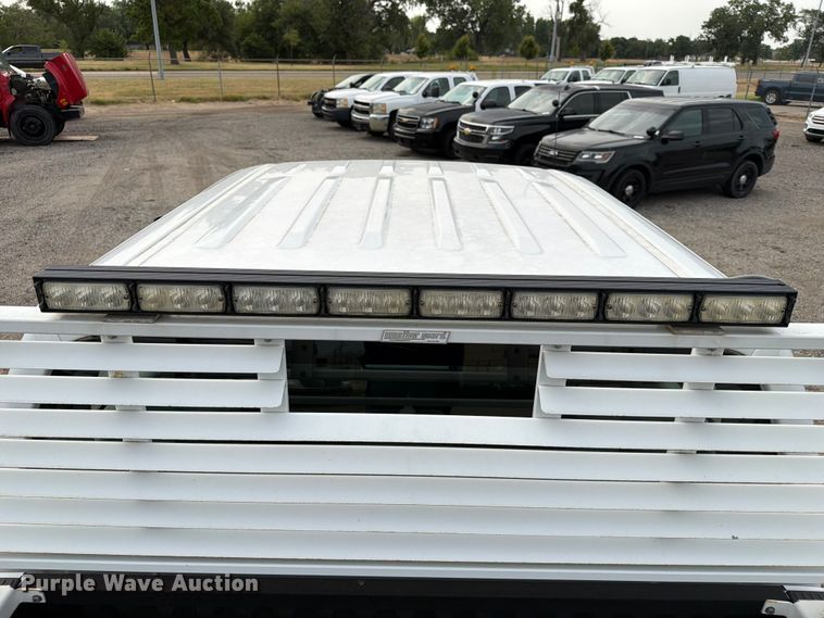image for item MZ9841 2016 Ford F250 Crew Cab pickup truck