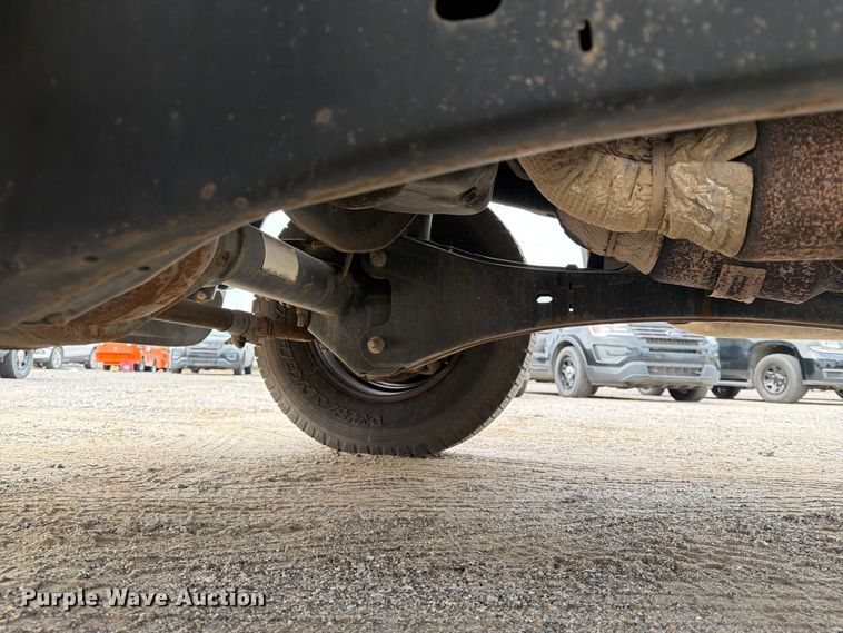 image for item MZ9841 2016 Ford F250 Crew Cab pickup truck