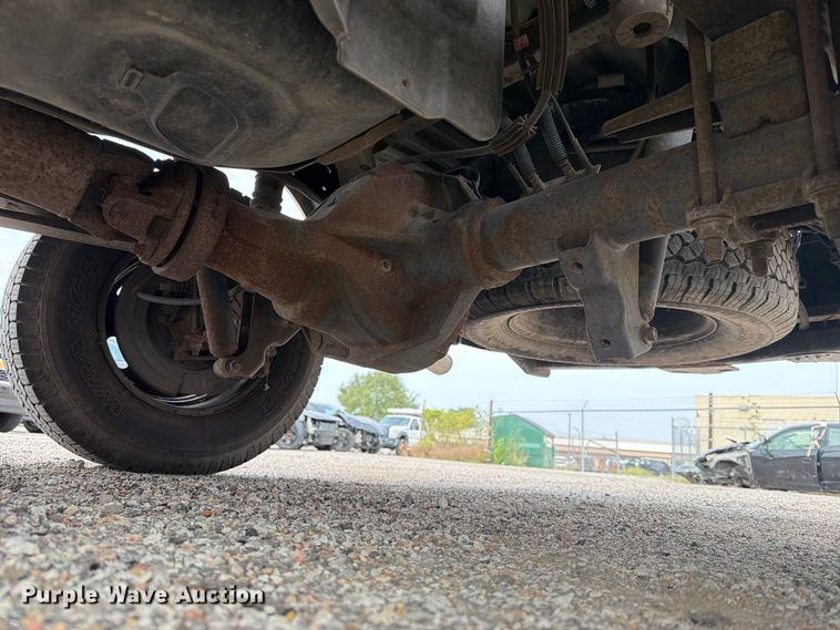 image for item MZ9841 2016 Ford F250 Crew Cab pickup truck