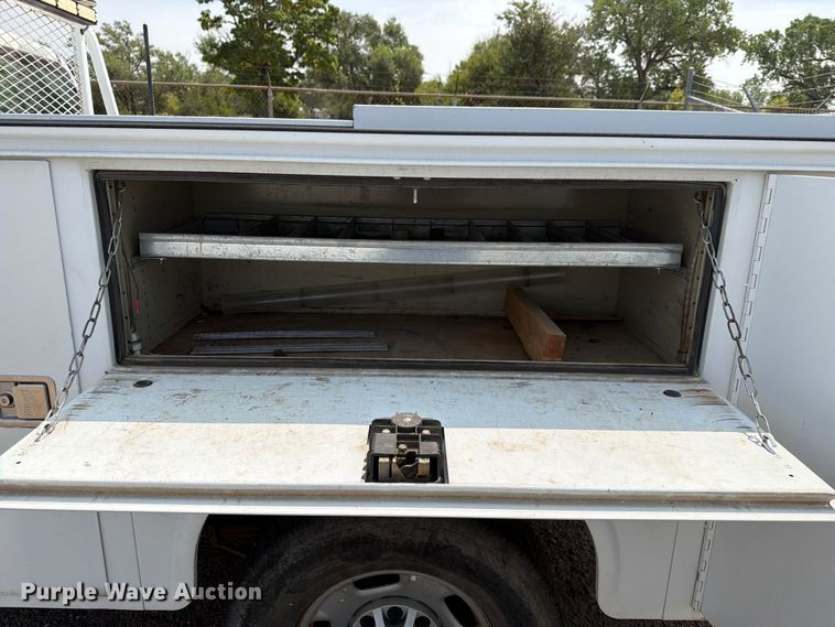 image for item MZ9842 2013 Chevrolet Silverado 2500HD Ext. Cab utility bed pickup truck