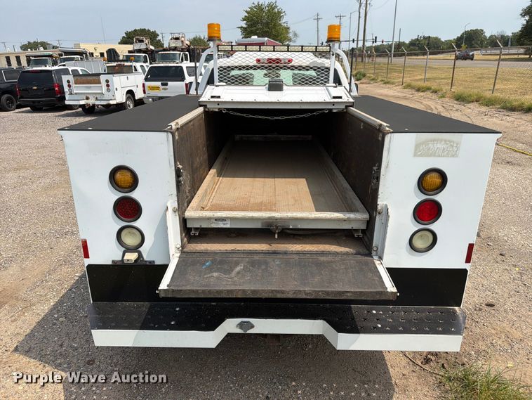 image for item MZ9842 2013 Chevrolet Silverado 2500HD Ext. Cab utility bed pickup truck