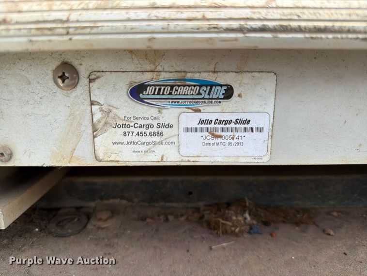 image for item MZ9842 2013 Chevrolet Silverado 2500HD Ext. Cab utility bed pickup truck