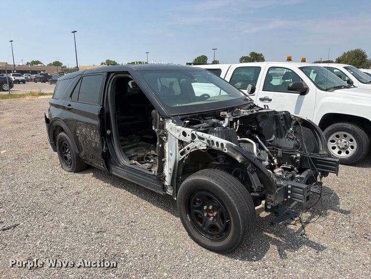 image for item MZ9843 2021 Ford Explorer Police SUV