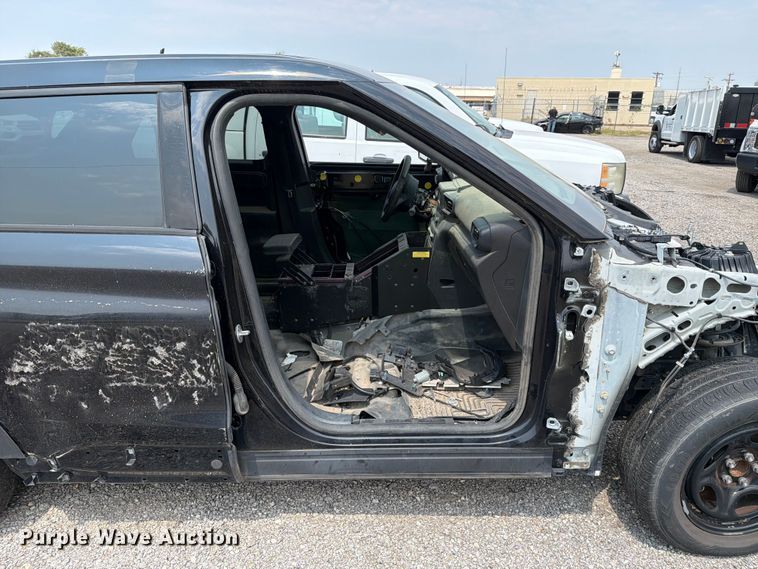 image for item MZ9843 2021 Ford Explorer Police SUV