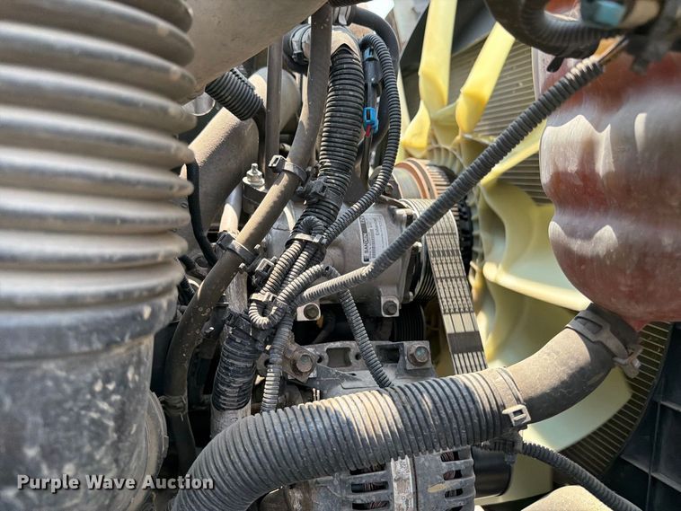 image for item MZ9847 2016 International 7400 grapple crane truck