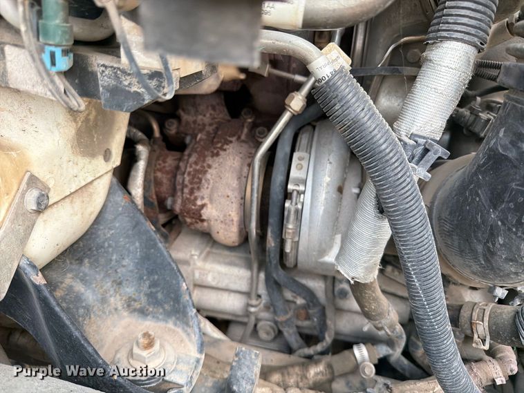 image for item MZ9847 2016 International 7400 grapple crane truck