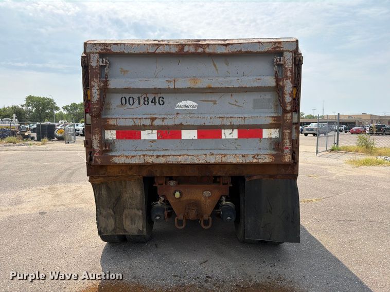image for item MZ9849 2009 International 7500 dump truck