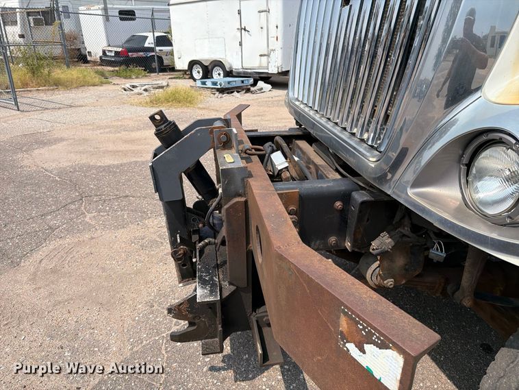image for item MZ9849 2009 International 7500 dump truck