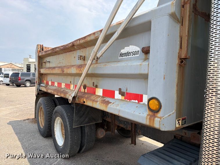 image for item MZ9849 2009 International 7500 dump truck