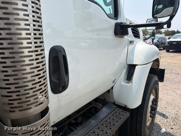 image for item MZ9850 2021 International HV507 dump truck