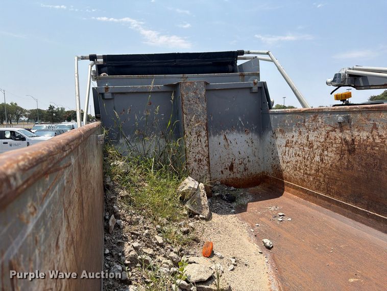 image for item MZ9850 2021 International HV507 dump truck