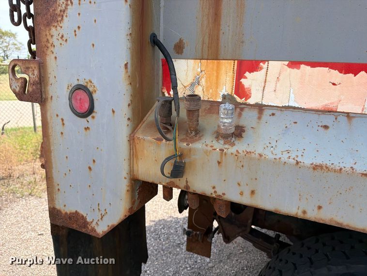 image for item MZ9851 2008 International WorkStar 7400 dump truck