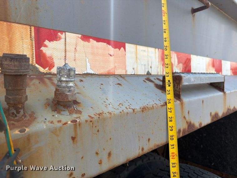 image for item MZ9851 2008 International WorkStar 7400 dump truck