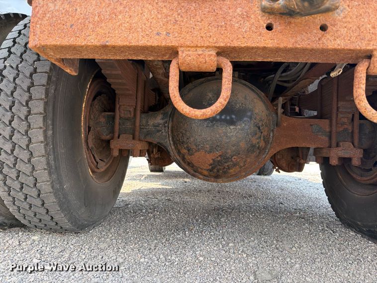 image for item MZ9851 2008 International WorkStar 7400 dump truck
