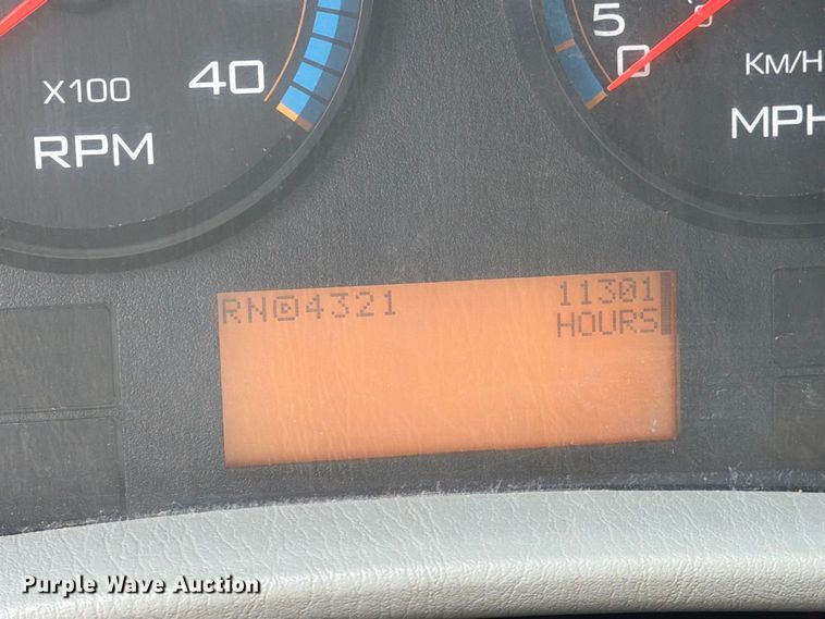 image for item MZ9851 2008 International WorkStar 7400 dump truck