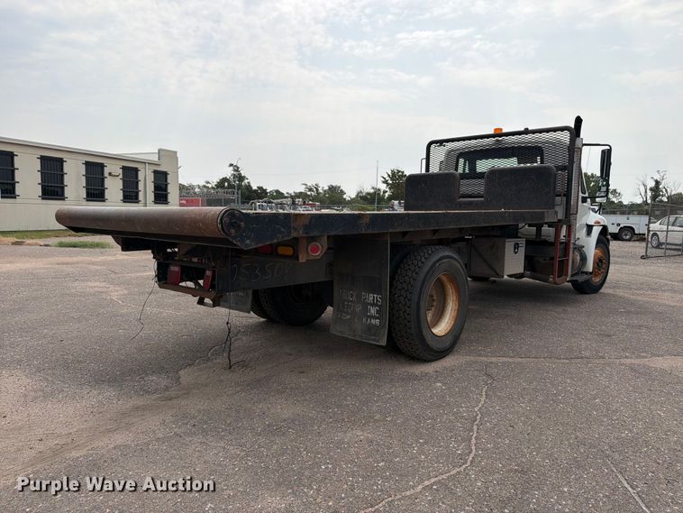 image for item MZ9852 2009 International 4300 dump flatbed truck