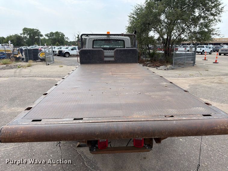 image for item MZ9852 2009 International 4300 dump flatbed truck