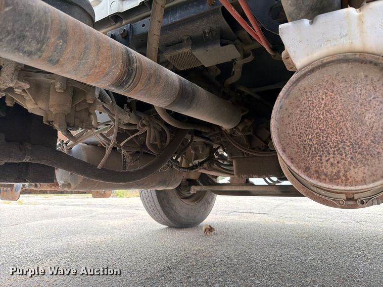image for item MZ9852 2009 International 4300 dump flatbed truck