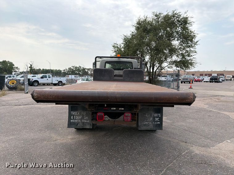 image for item MZ9853 2009 International 4300 dump flatbed truck