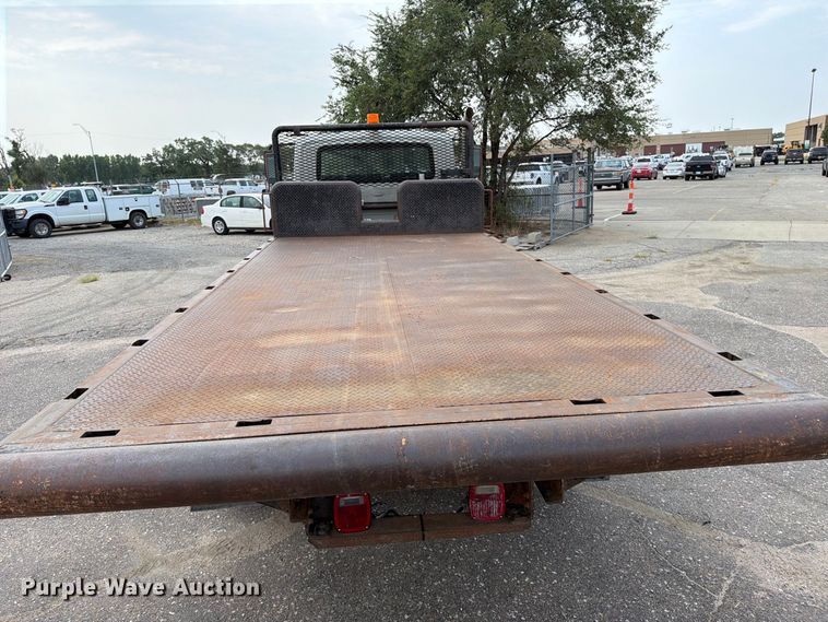 image for item MZ9853 2009 International 4300 dump flatbed truck