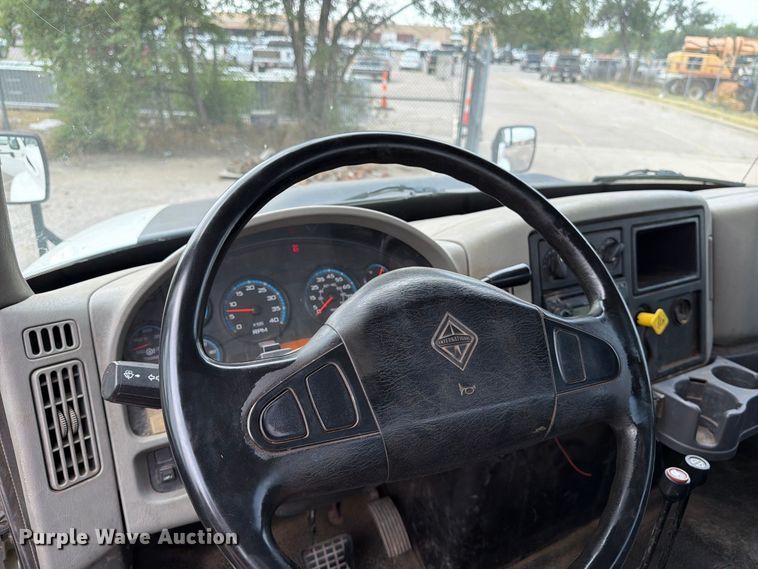 image for item MZ9853 2009 International 4300 dump flatbed truck